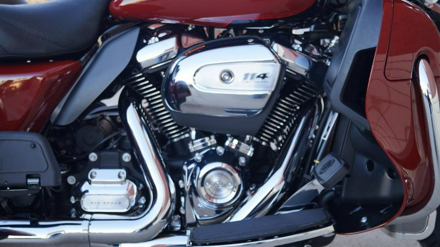 2024 Harley-Davidson® FLHTCUTG - Tri Glide® Ultra