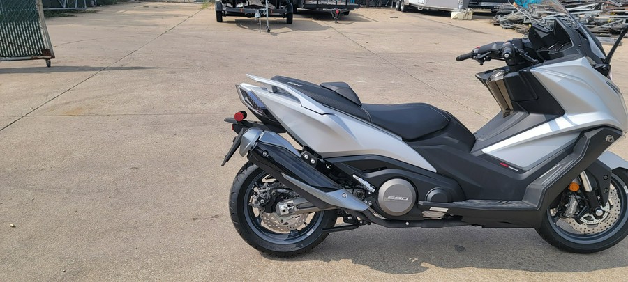 2023 KYMCO AK 550i