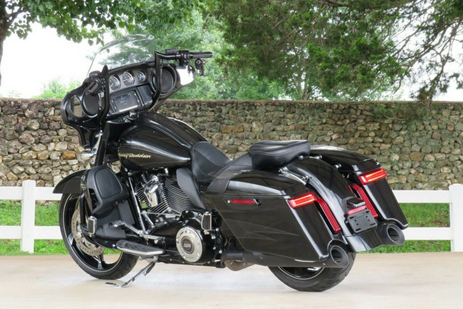 2017 Harley-Davidson FLHXSE - CVO Street Glide