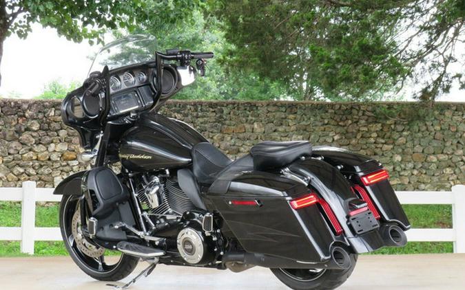 2017 Harley-Davidson FLHXSE - CVO Street Glide