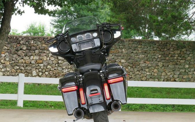 2017 Harley-Davidson FLHXSE - CVO Street Glide