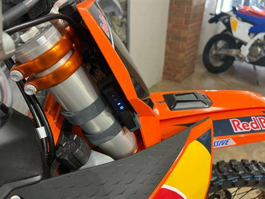 2025 KTM 250 SX-F Factory Edition