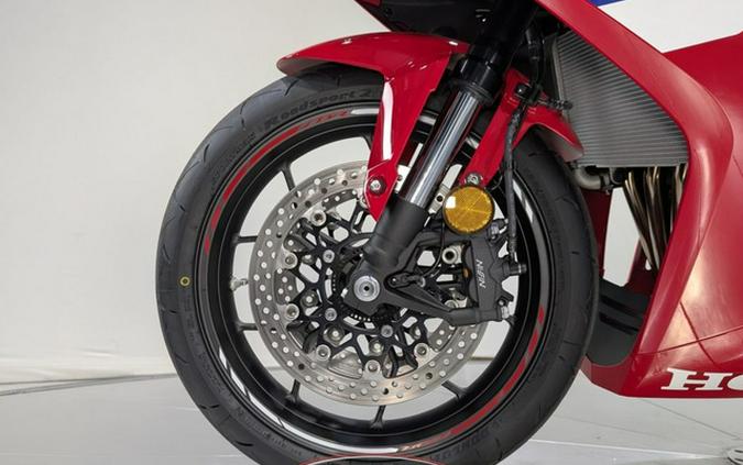2025 Honda CBR650R E-Clutch