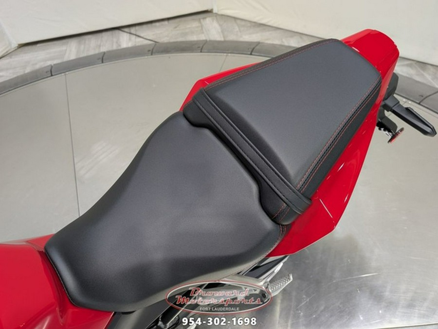 2025 Honda CBR650R E-Clutch