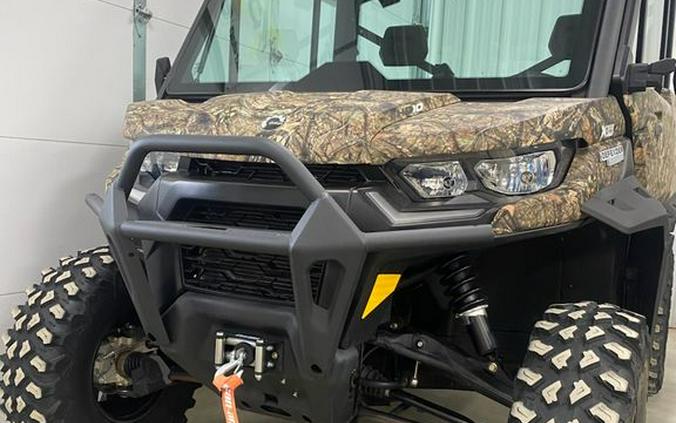 2023 Can-Am® 2023 DEFENDER LTD CAB HD10 CAMO SKU # 8JPF
