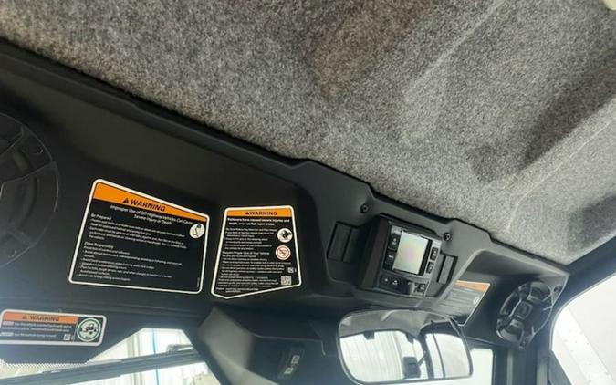 2023 Can-Am® 2023 DEFENDER LTD CAB HD10 CAMO SKU # 8JPF