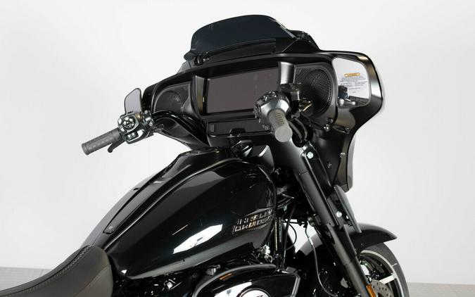 2026 Harley-Davidson® Street Glide® FLHX