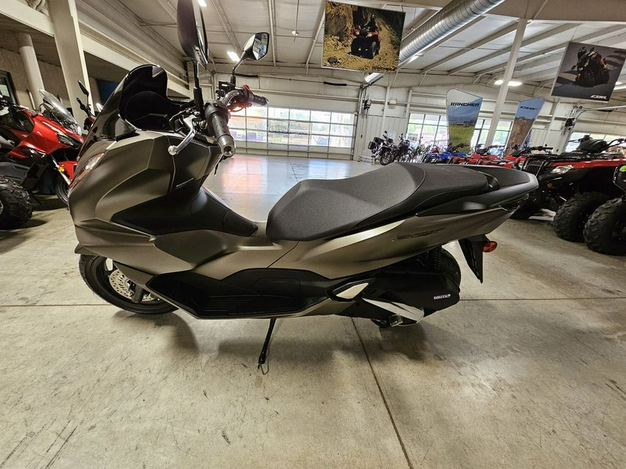 2023 Honda PCX ABS