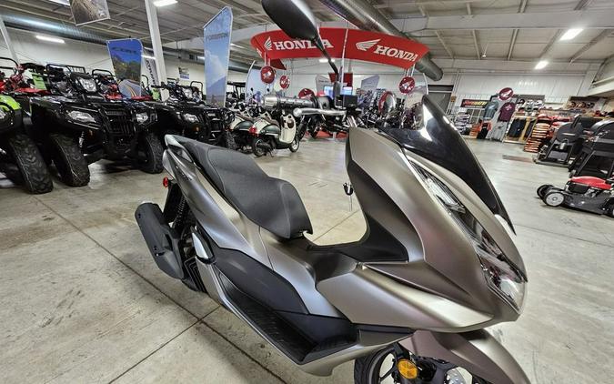 2023 Honda PCX ABS