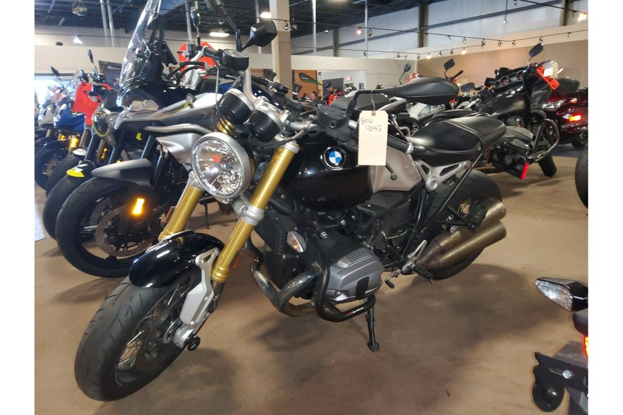 2019 BMW R NINE T BASE