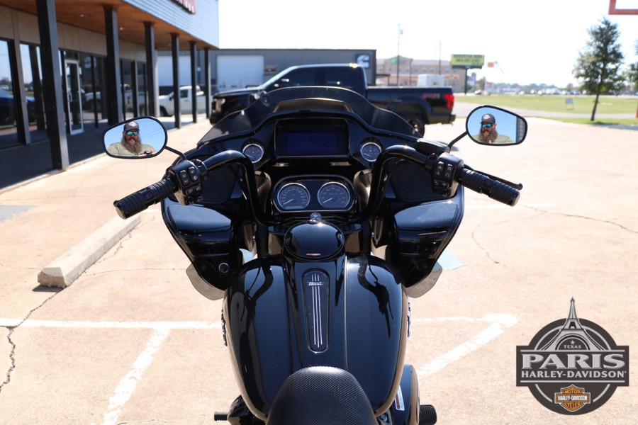 FLTRT 2023 Road Glide 3