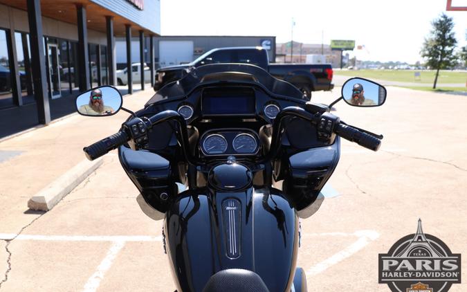 FLTRT 2023 Road Glide 3