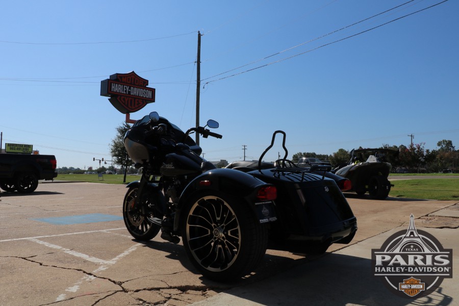 FLTRT 2023 Road Glide 3