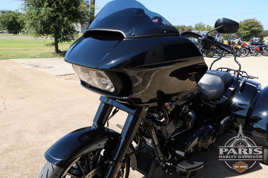 FLTRT 2023 Road Glide 3