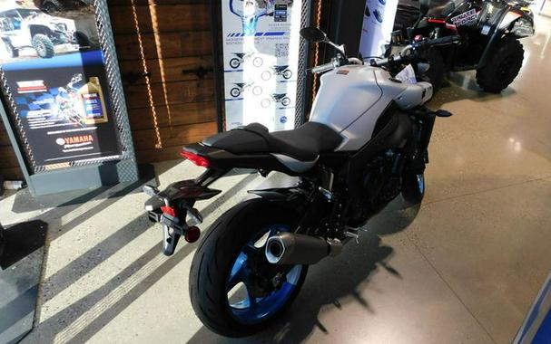 2025 Yamaha MT-10