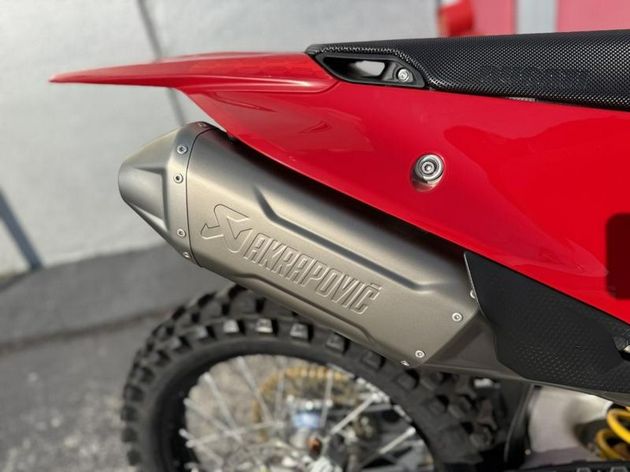 2026 Ducati Desmo450 MX