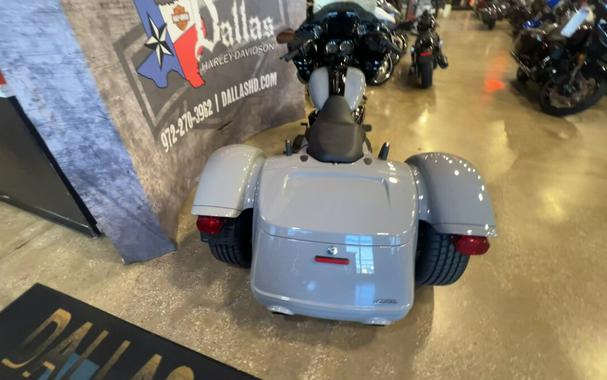 2025 Harley-Davidson Road Glide 3