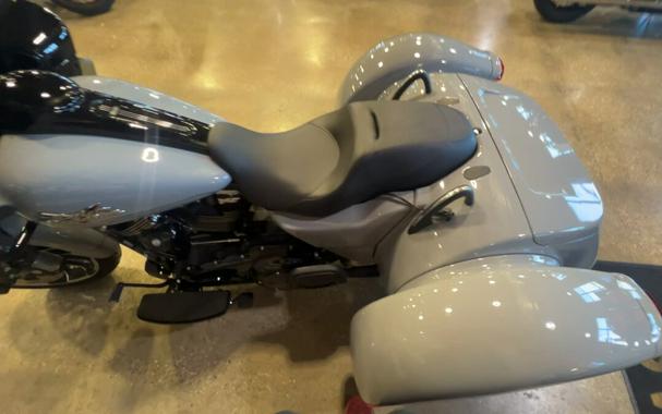 2025 Harley-Davidson Road Glide 3