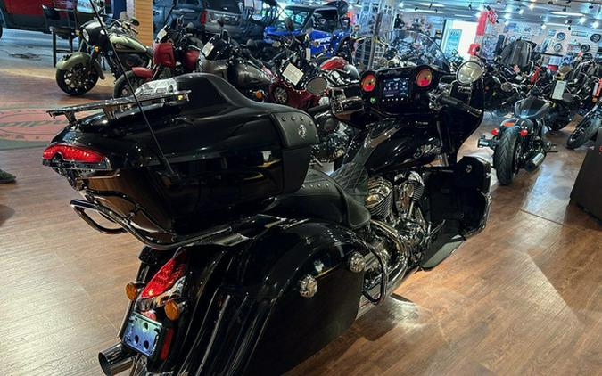 2022 Indian Roadmaster Black Metallic