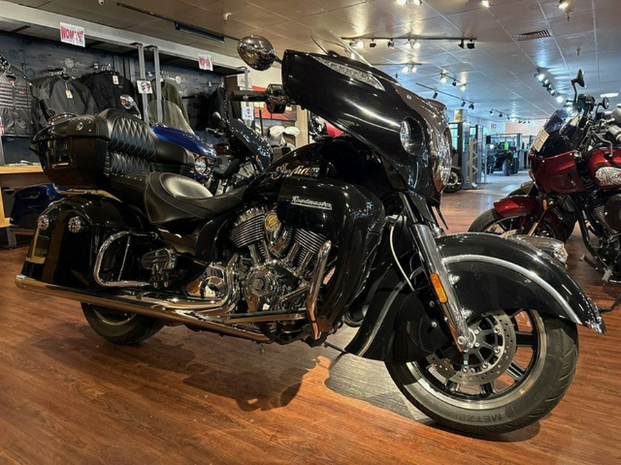 2022 Indian Roadmaster Black Metallic