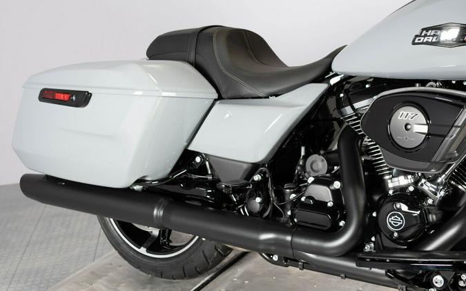 2026 Harley-Davidson Street Glide FLHX