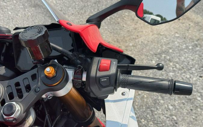 2026 Yamaha YZF R7 70Th Anniversary Edition