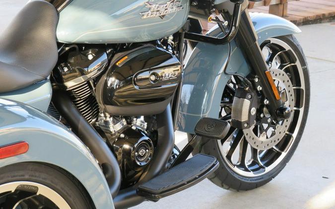 2024 Harley-Davidson® FLTRT - Road Glide® 3