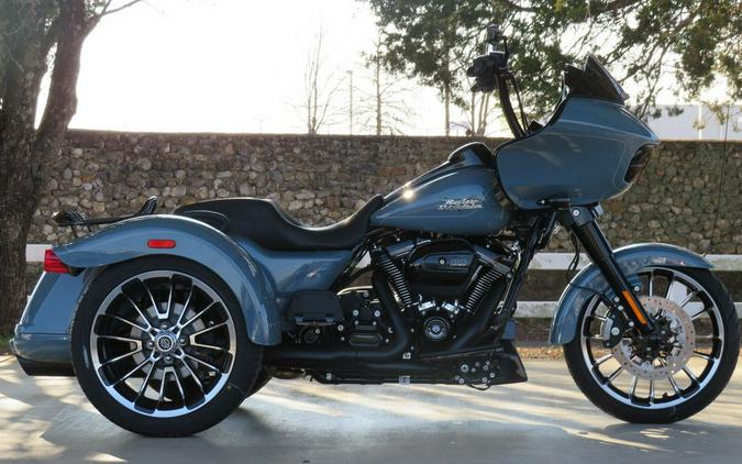 2024 Harley-Davidson® FLTRT - Road Glide® 3