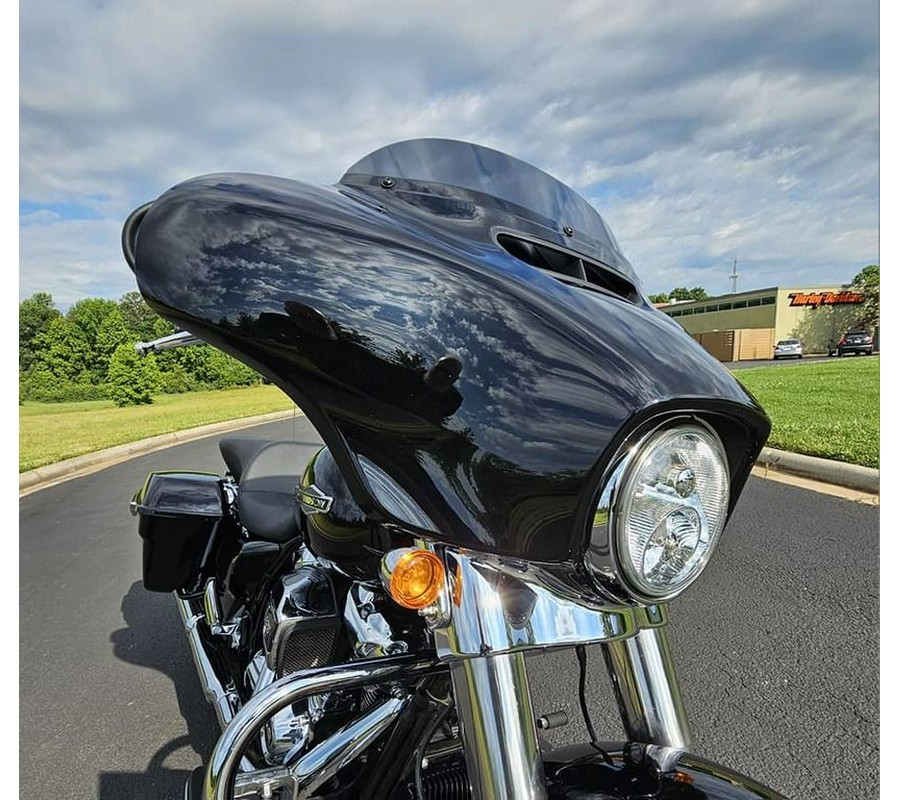 2023 Harley-Davidson® FLHX - Street Glide®