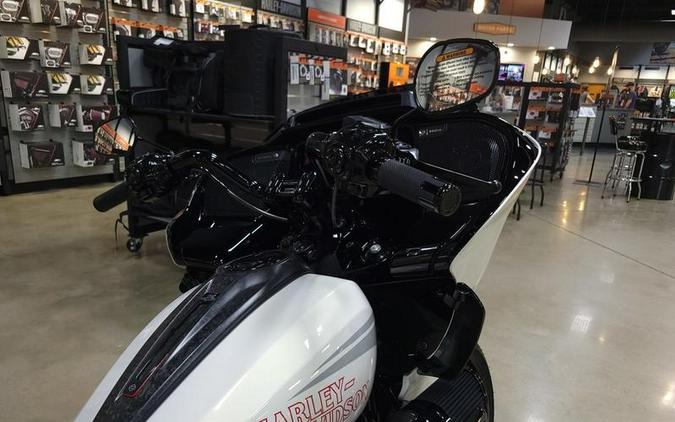 2024 Harley-Davidson® FLTRXSTSE - CVO™ Road Glide® ST