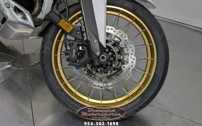 2025 Honda Africa Twin Adventure Sports ES DCT