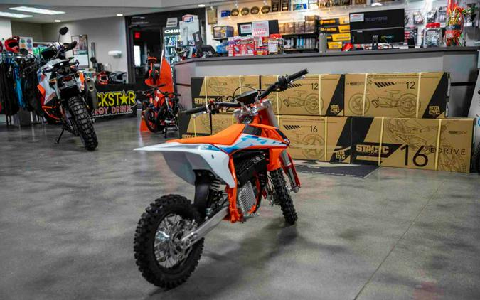 2024 KTM SX-E 3