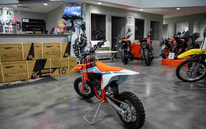 2024 KTM SX-E 3