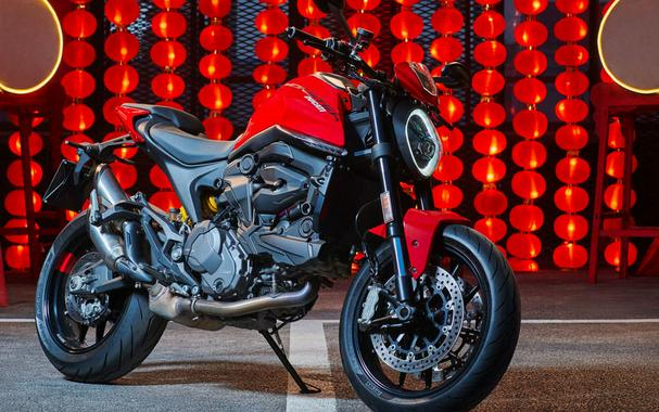 2024 Ducati Monster Plus