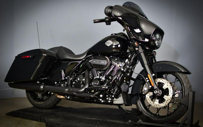 2022 Harley-Davidson Street Glide Special