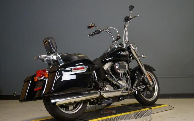 2016 Harley-Davidson® FLD - Dyna® Switchback™