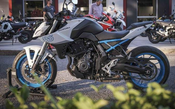 2023 Suzuki GSX-8S