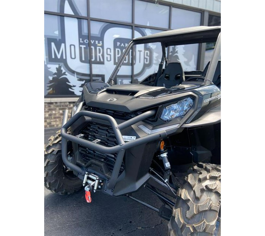 2023 Can-Am Commander XT 700