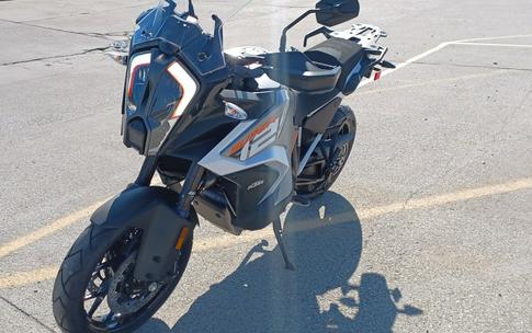 2024 KTM Super Adventure 1290 S