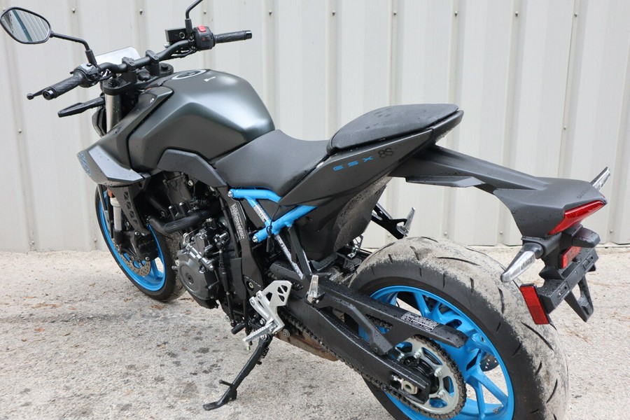 2024 Suzuki GSX-8S