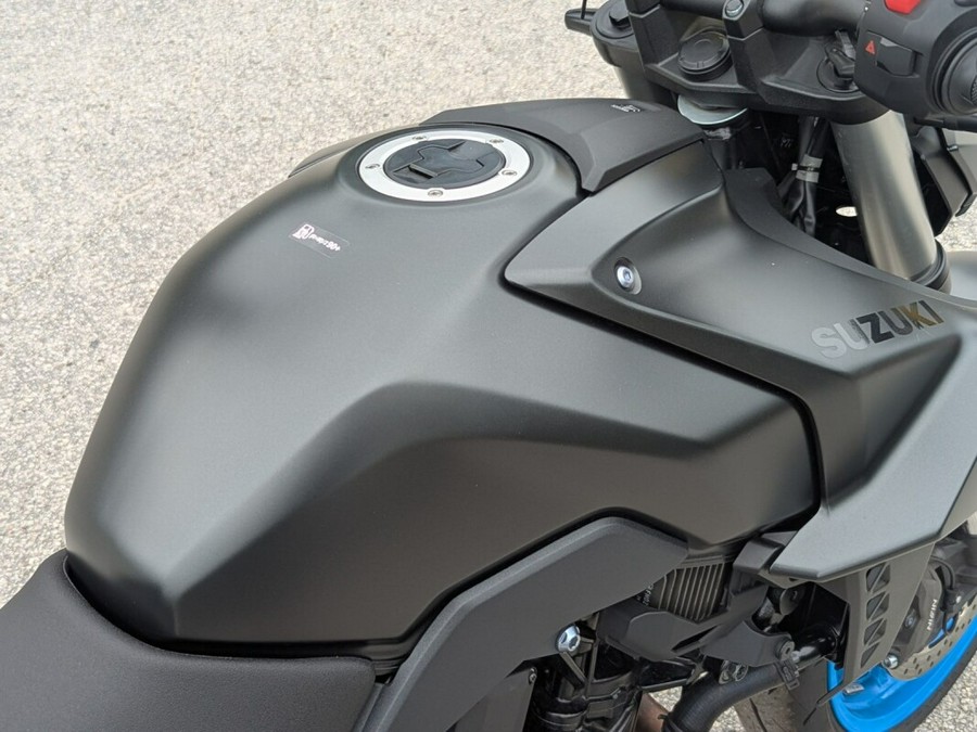 2024 Suzuki GSX-8S