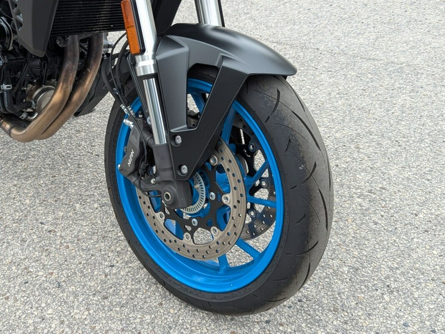 2024 Suzuki GSX-8S