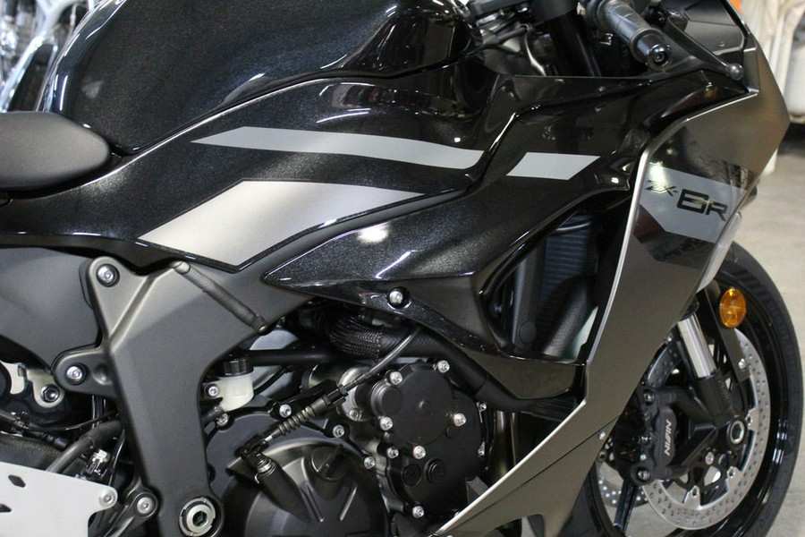 2026 Kawasaki Ninja® ZX™-6R Base