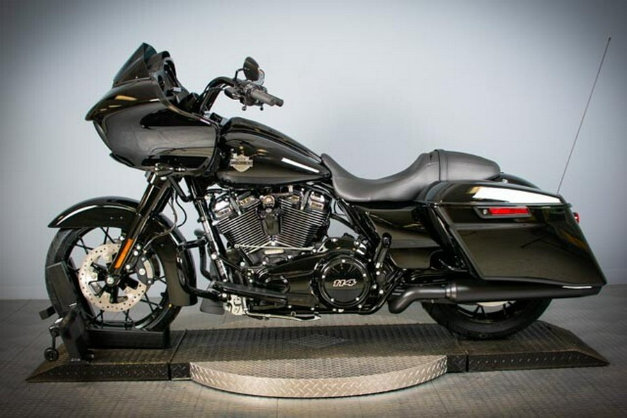 2023 Harley-Davidson Road Glide ST