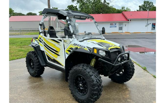 2014 Polaris Industries RZR 800 S EPS WHITE LIGHTNING LE