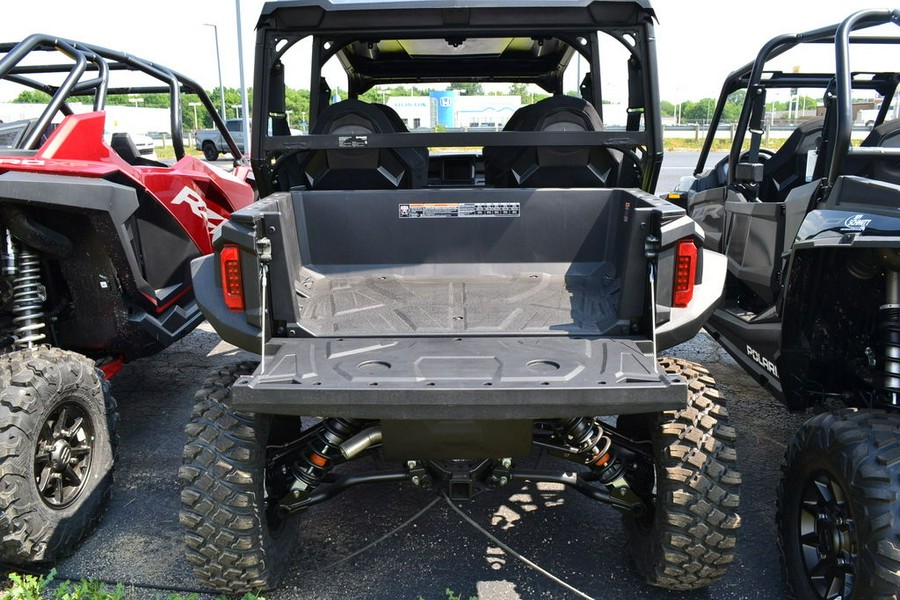 2024 Polaris® General XP 4 1000 Sport