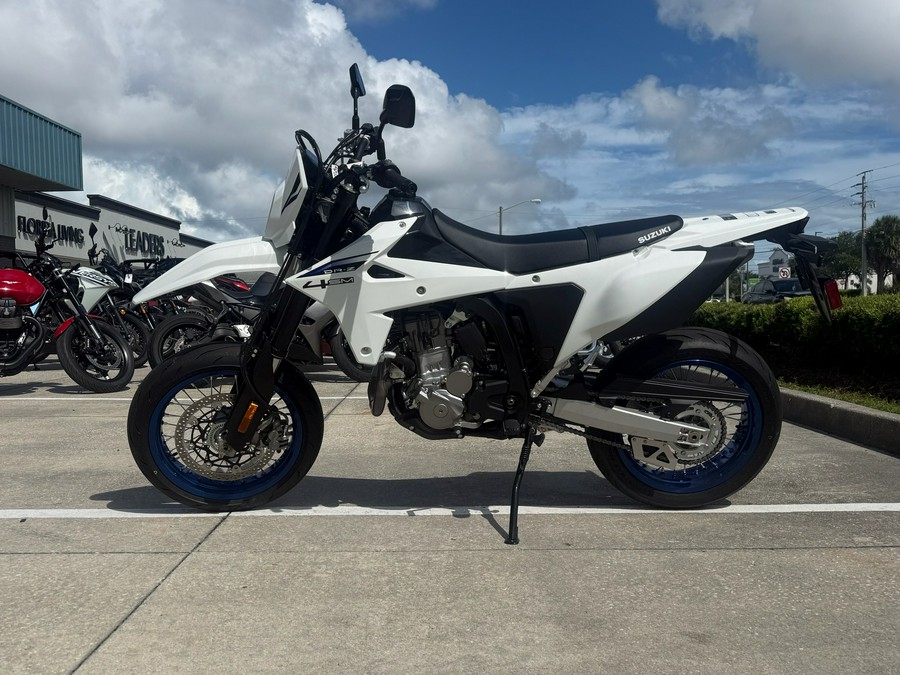 2025 Suzuki Motor of America Inc. DR-Z4SM