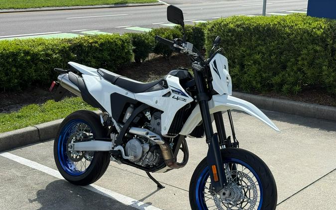 2025 Suzuki Motor of America Inc. DR-Z4SM