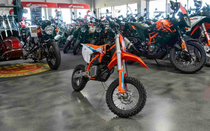 2024 KTM SX-E 5