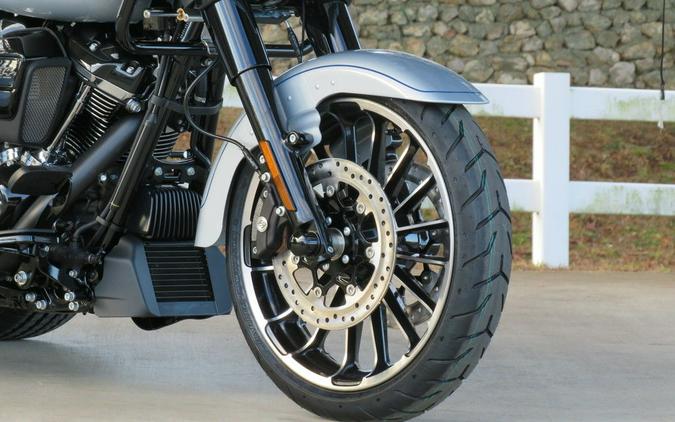 2024 Harley-Davidson® FLTRT - Road Glide® 3